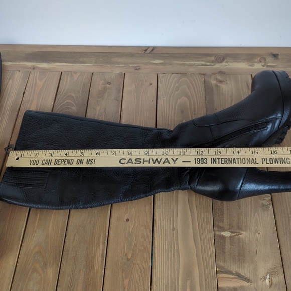 RUDSAK Textured Black Leather Heeled Boots - Picture 9 of 12